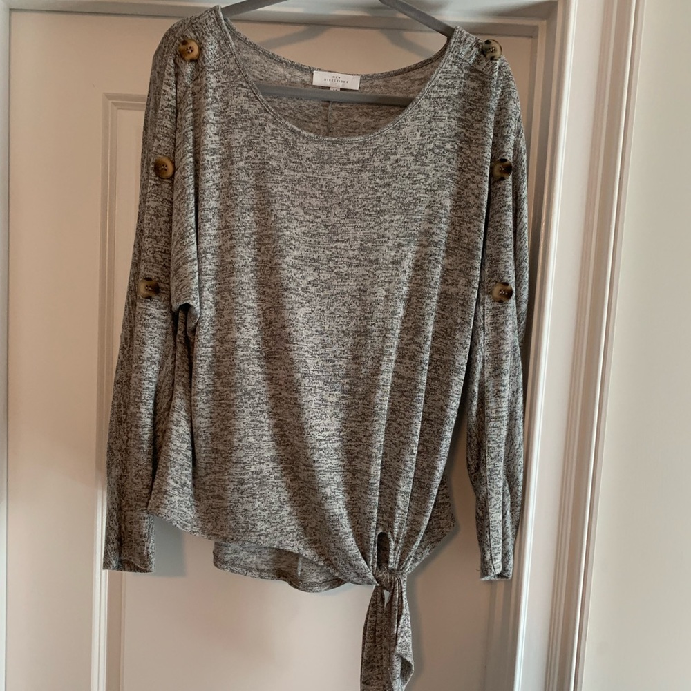New Directions long sleeve blouse size medium